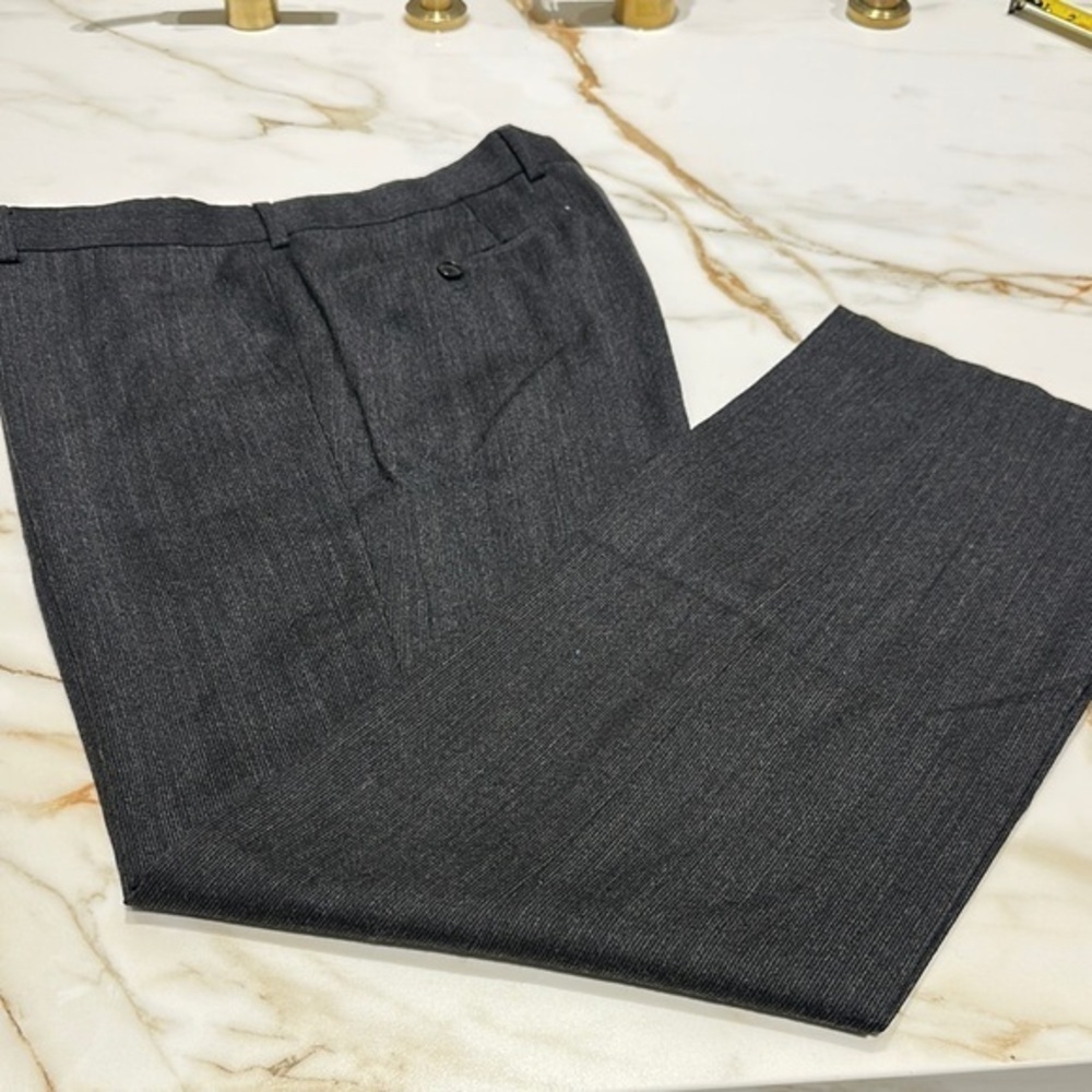 Hugo Boss Charcoal Gray Dress Pants 34x31